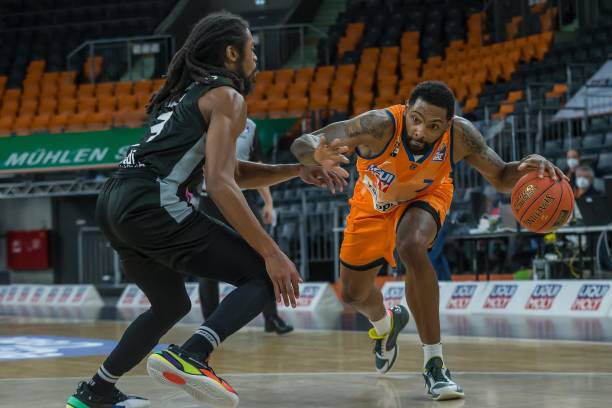 发出新的生 发出新的生