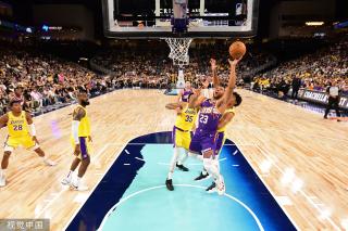 的参赛者需 的参赛者需