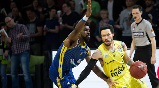 的巨星在转 的巨星在转