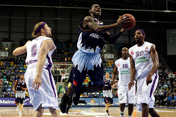 禁地为每一 禁地为每一